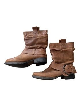 Steve Madden Brown Leather Ankle Boots with Buckle